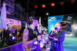 BIB: 
                            <button type="button" onclick="openModal(21897287)" class="btn btn-primary btn-sm float-right btn-popup" data-toggle="modal" data-target=".modal-high-quality">
                        <i class="fas fa-shopping-cart"></i> Add to Cart
                    </button>
                                            <button type="button" onclick="isThisMe(21897287, true)" class="btn btn-success btn-sm float-right btn-popup btn-isme hidden" data-toggle="tooltip" data-placement="bottom" title="นี่คือรูปของคุณใช่ไหม คลิกที่นี่เพื่อเอาเข้าอัลบั้ม">
                        <i class="fas fa-plus"></i> Add to album
                    </button>
                    <button type="button" onclick="isThisMe(21897287, false)" class="btn btn-warning btn-sm float-right btn-popup btn-isnotme hidden">
                        <i class="fas fa-ban"></i> Remove from album
                    </button>